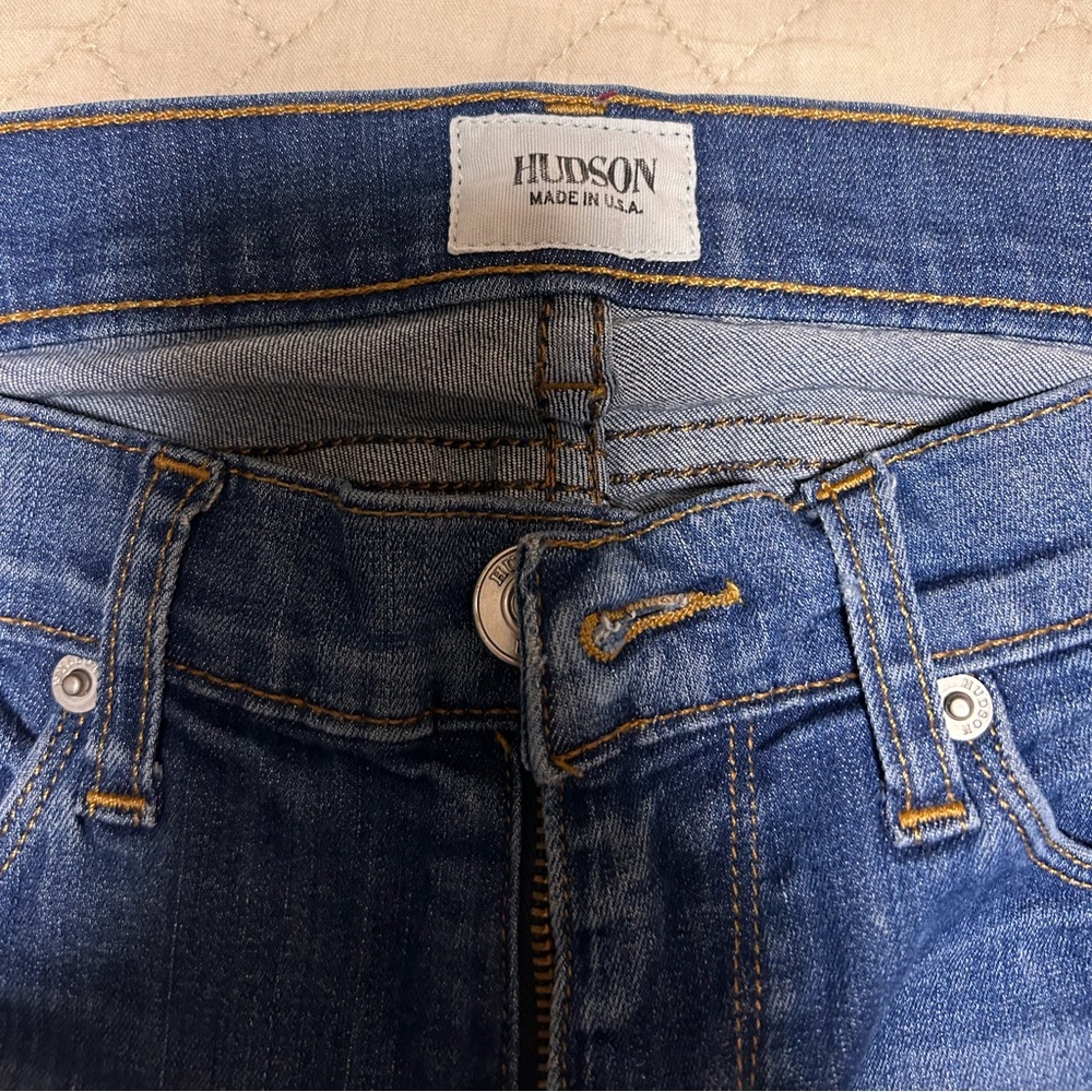 Hudson cuffed capri style denim jeans size 25